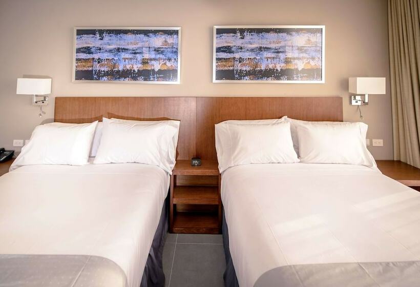 스탠다드 룸 킹사이즈 침대, Wyndham Manta Sail Plaza Hotel And Convention Center