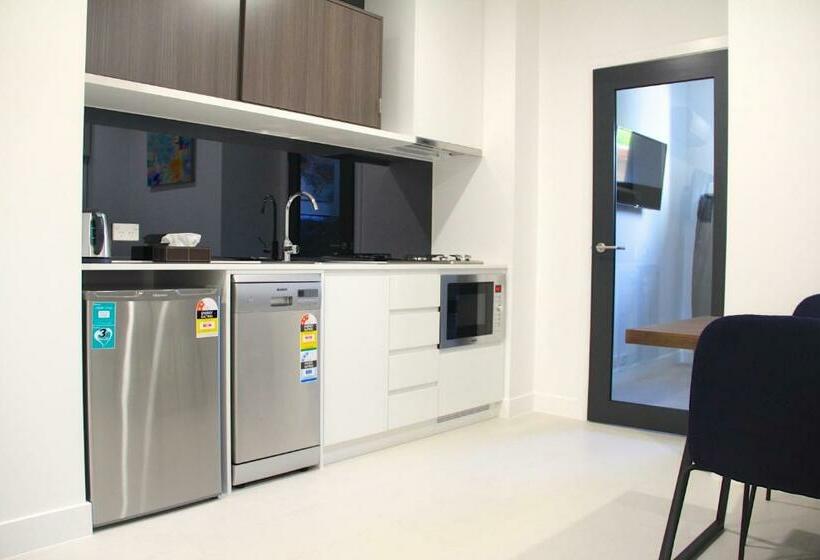 이그제큐티브 스위트, Whitehorse Apartment