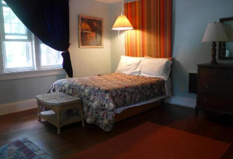 Номер Стандарт Вид на Сад, Morning Glory B&b