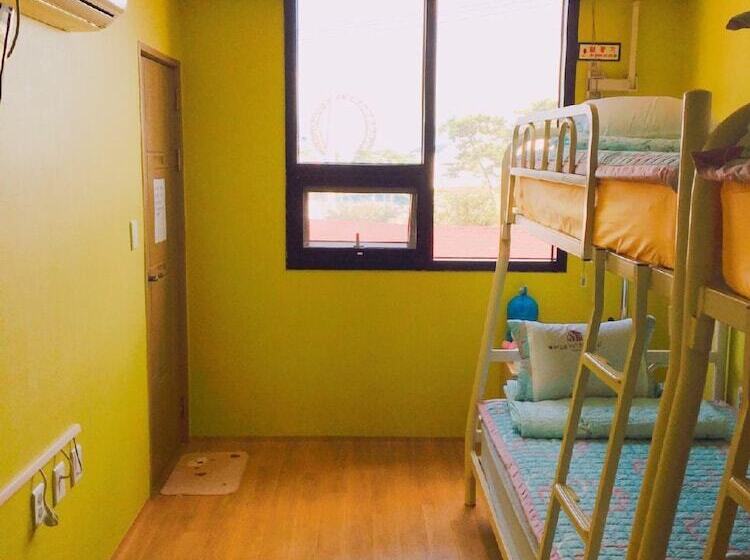 共用房间的床, Yeosuro Guesthouse   Hostel