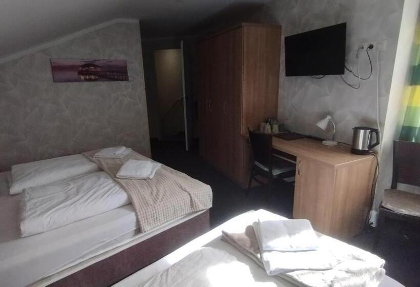 四人标准间, Jázmin Panzió Közös Konyhával