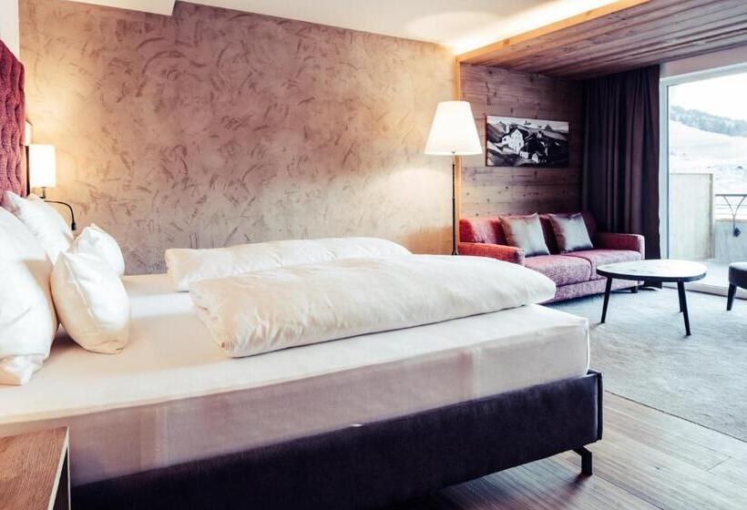 Номер Deluxe с Балконом, Biohotel Bergzeit