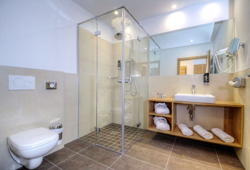 Family Suite, Bergkristall