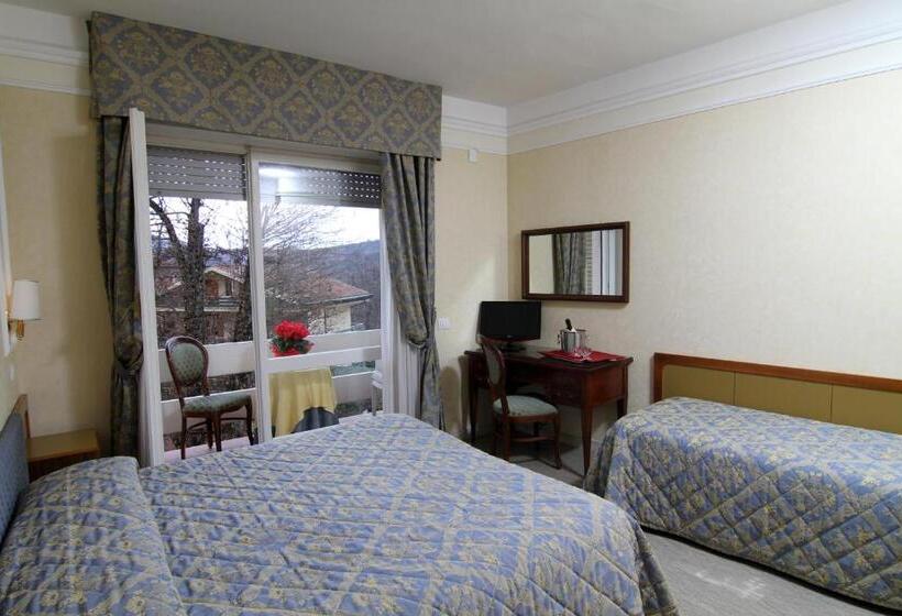 3-Bett-Standardzimmer, Mondial Park