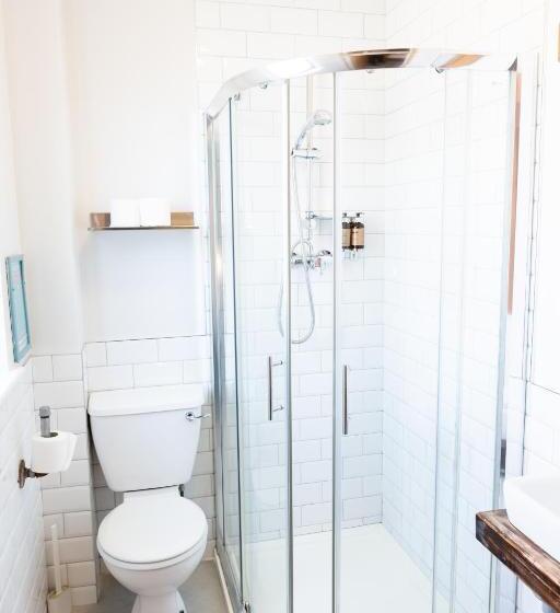 اتاق استاندارد, The Nest Boutique Hostel