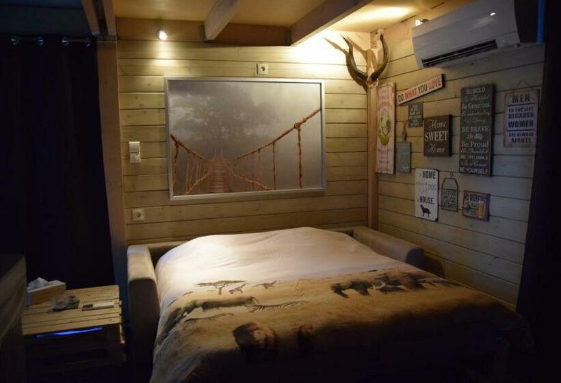 کلبه ییلاقی, B&b Jo   Li