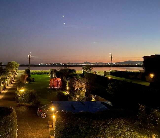 Номер Стандарт Вид на Море, The Artist Residence Dublin