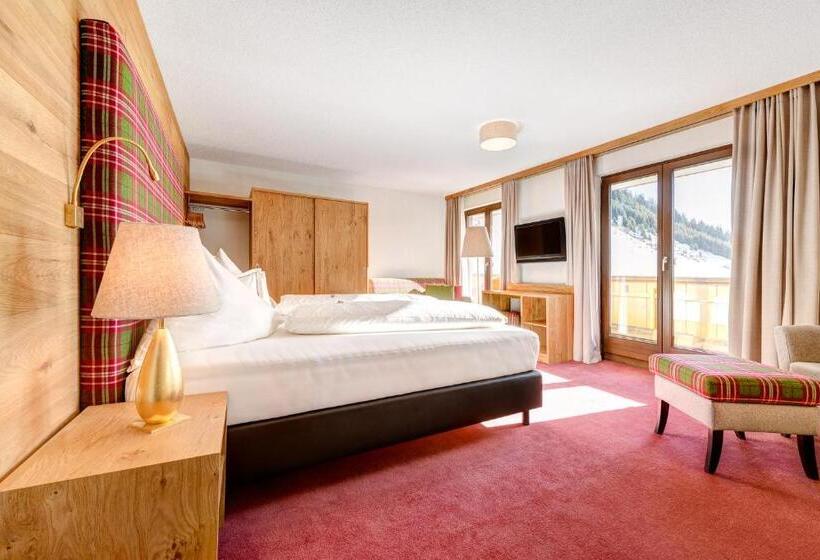 Полулюкс с Балконом, Alpenresort Walsertal