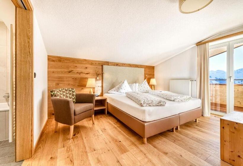 Люкс Повышенной Комфортности, Alpenresort Walsertal
