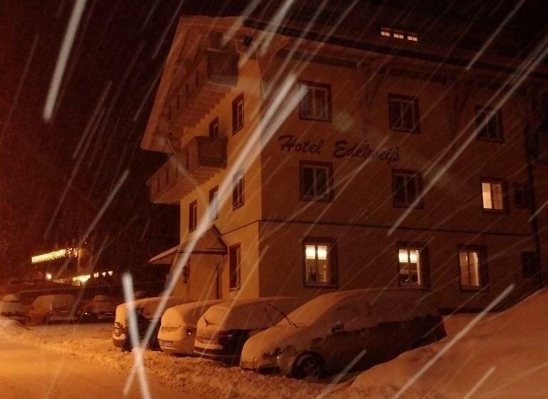 Апартаменты 2 Спальни, Pension Edelweiss   Bergdorf Gargellen 1423m