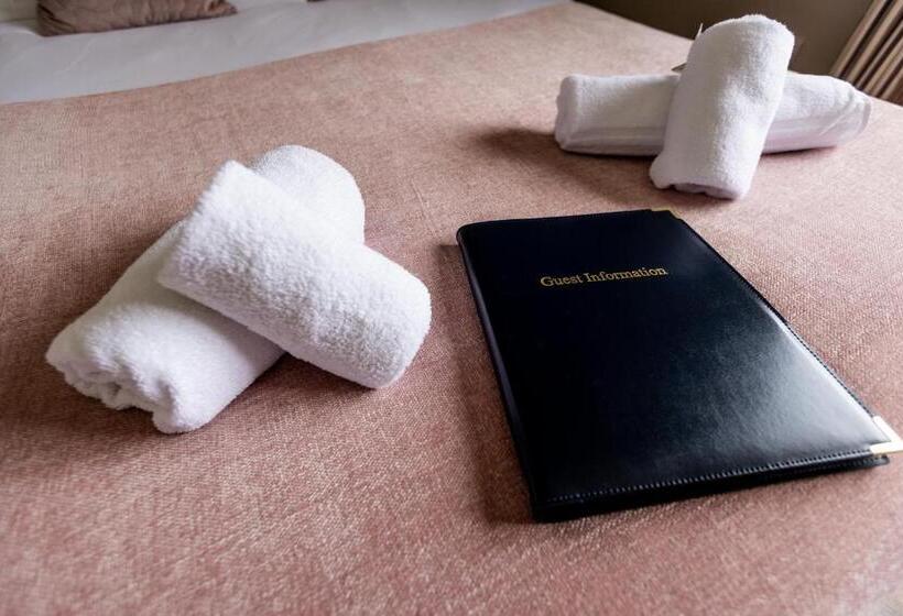 Классический Номер, Glasha Meadows B&b