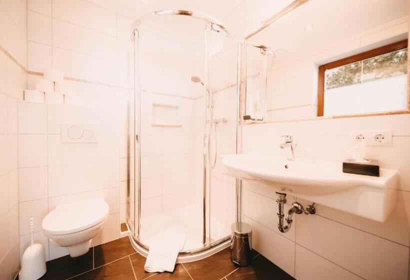 آپارتمان 1 خوابه با چشمانداز, Posers Bergwelt B&b