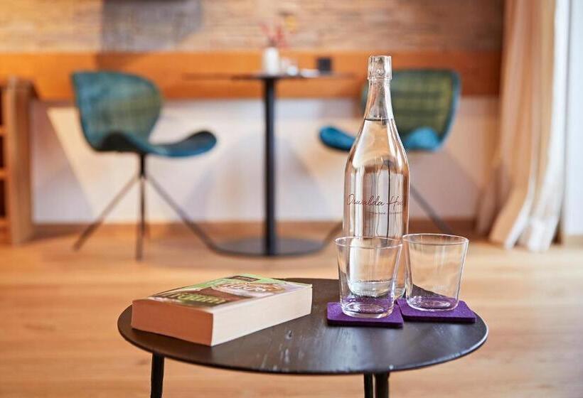 סוויטה, Bio Hotel Oswalda Hus