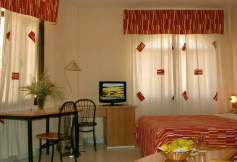 Номер Стандарт, Crystal Hotel Asmara