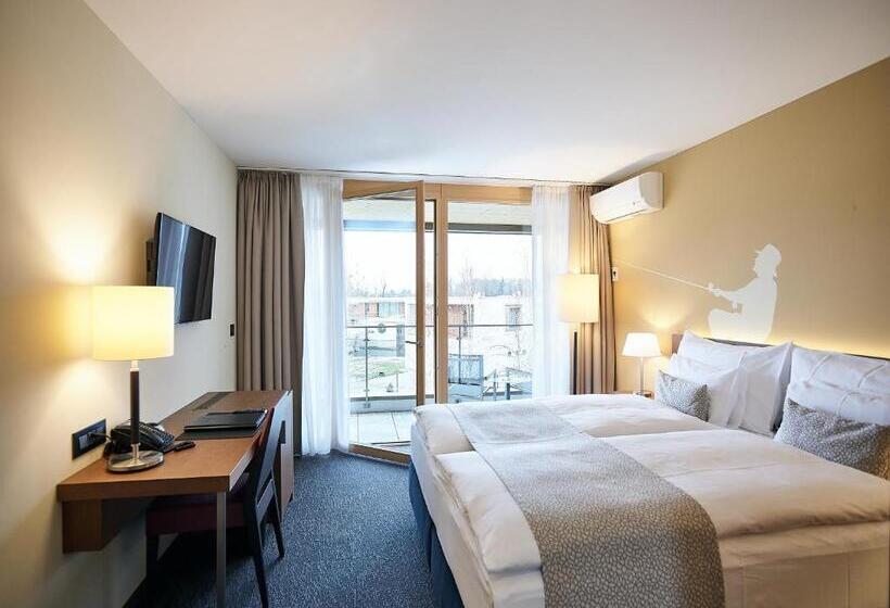 Номер Стандарт с Балконом, Deltapark Vitalresort