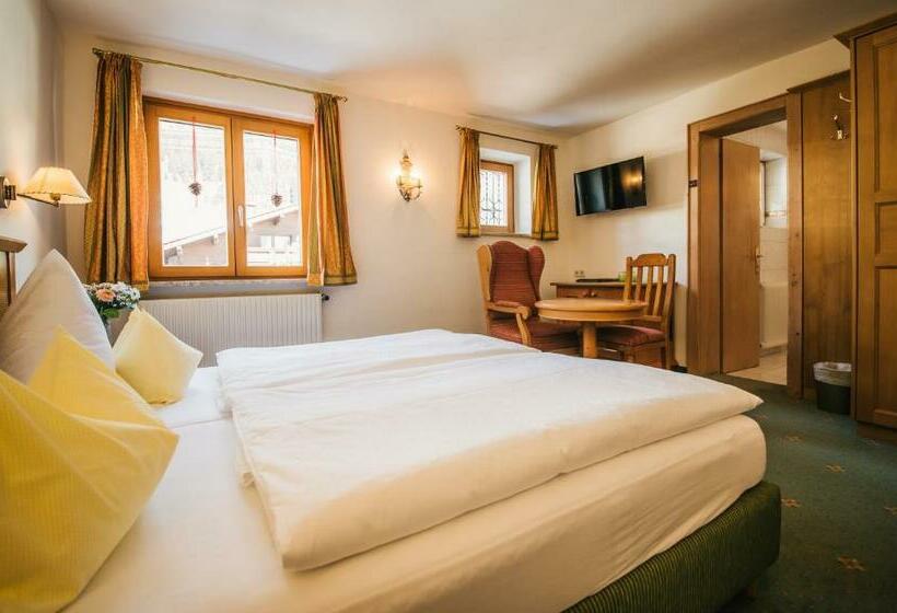 اتاق عادی, Dr Otto Murr B&b