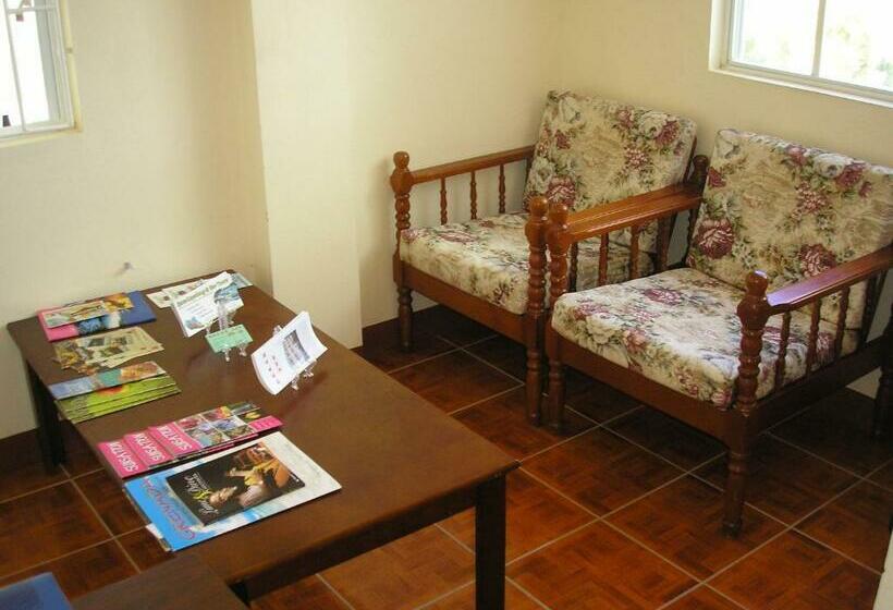 آپارتمان 2 خوابه, The Relax Inn