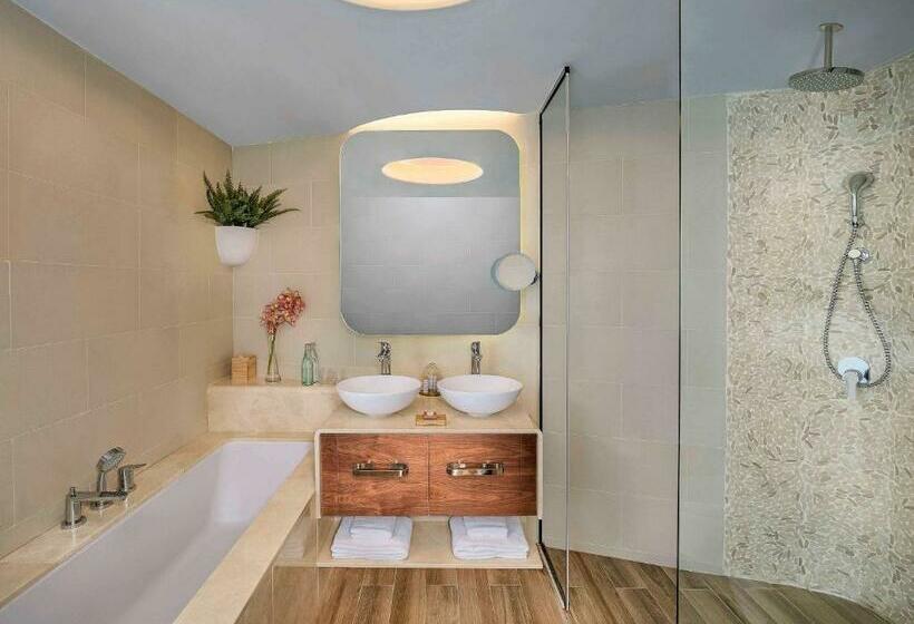 Номер Клуб Кровать Кинг, The Retreat Palm Dubai Mgallery By Sofitel