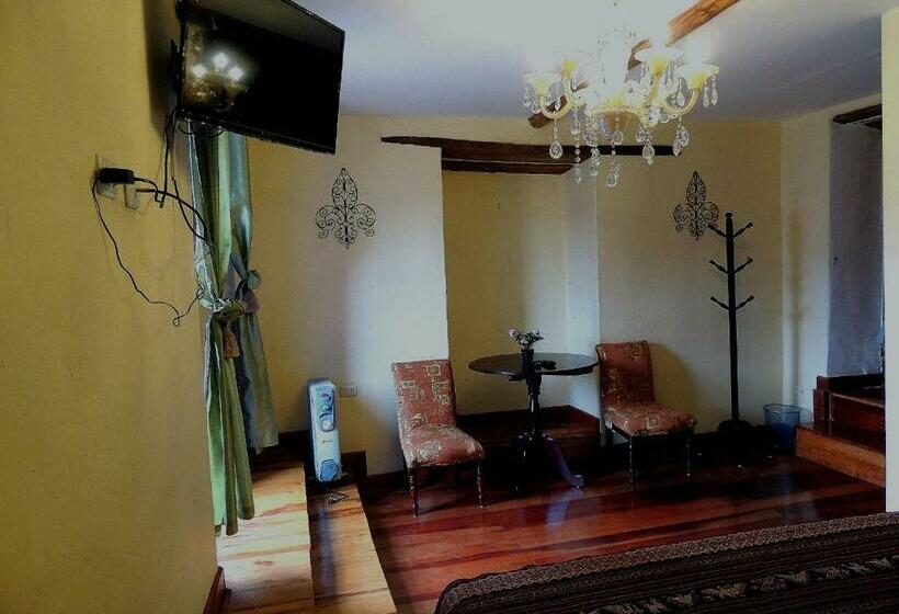 Quarto Estandar, Kori Gems Inn