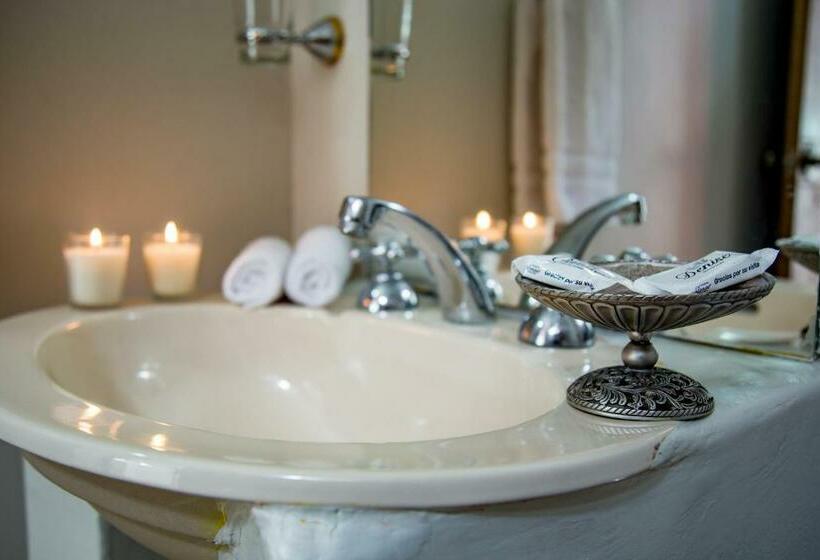 Quarto Estandar, Kori Gems Inn