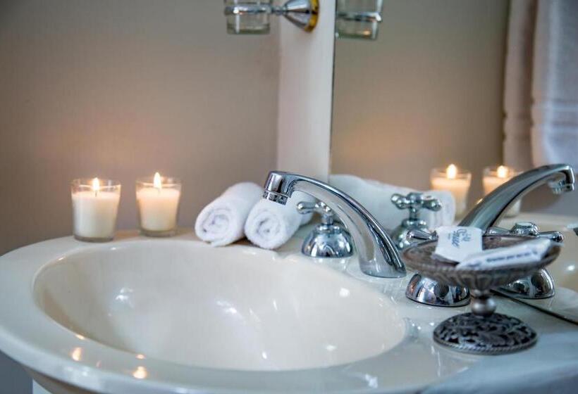 Quarto Triplo Estandar, Kori Gems Inn