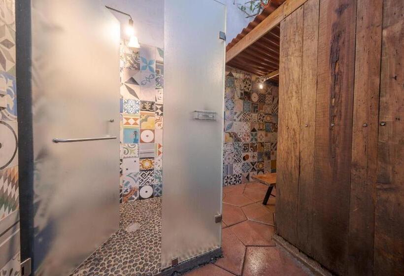 Pokój Standard z Tarasem, El Refugio De Sayulita   Health And Wellness House