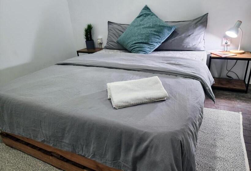 غرفة ديلوكس, Upspot Kuching Waterfront Premium Hostel
