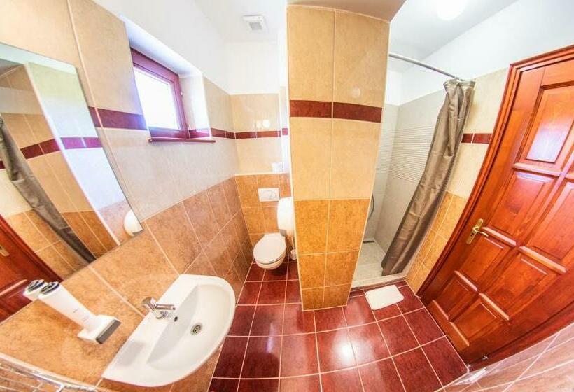 Номер Стандарт, Borhotel Sziluett Farkasmály