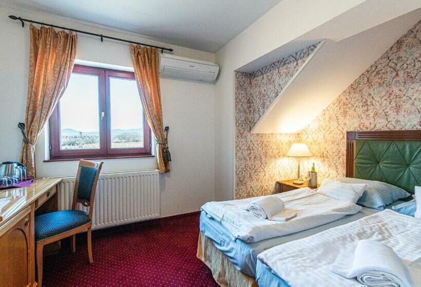 Номер Стандарт, Borhotel Sziluett Farkasmály