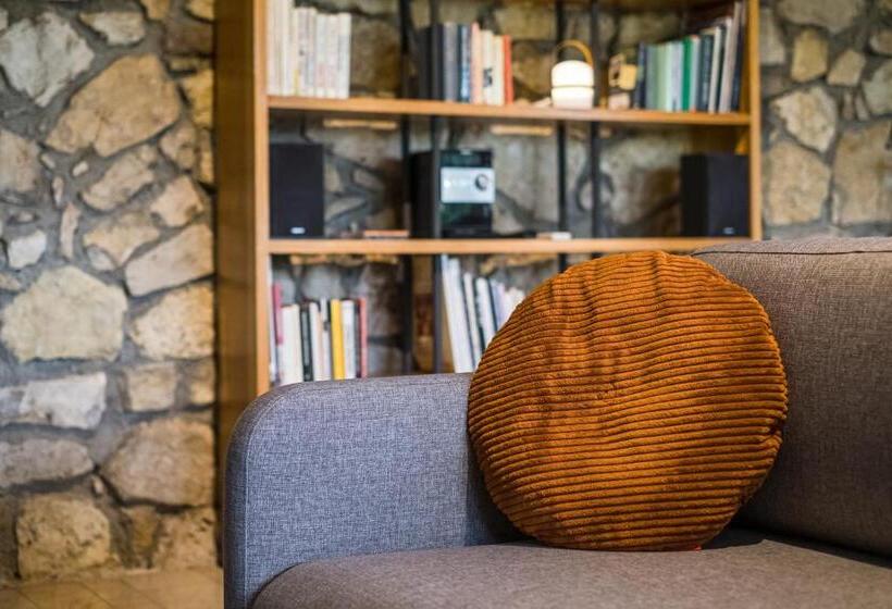 Апартаменты 2 Спальни, Káli Art Inn