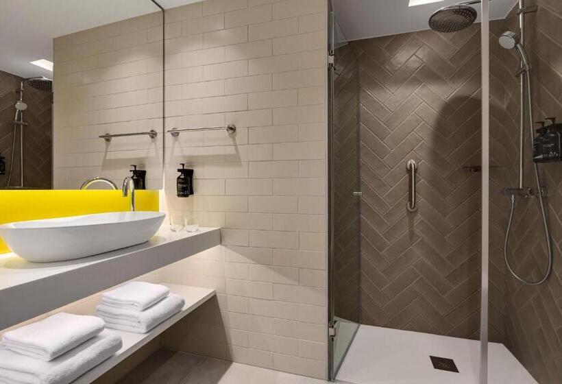 اتاق استاندارد, Holiday Inn Express Evora, An Ihg