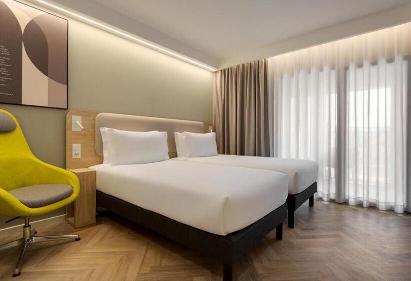 اتاق استاندارد برای معلولان, Holiday Inn Express Evora, An Ihg