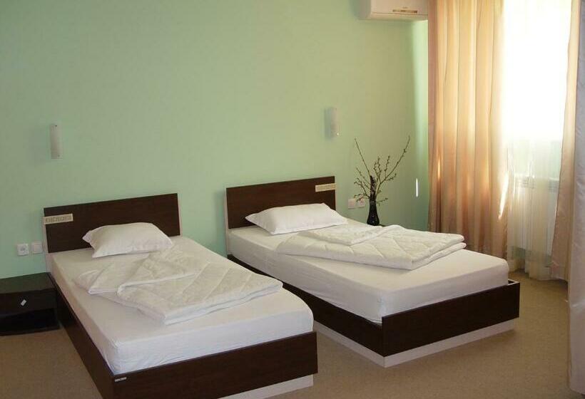 스탠다드 룸, Family Hotel Gabrovo