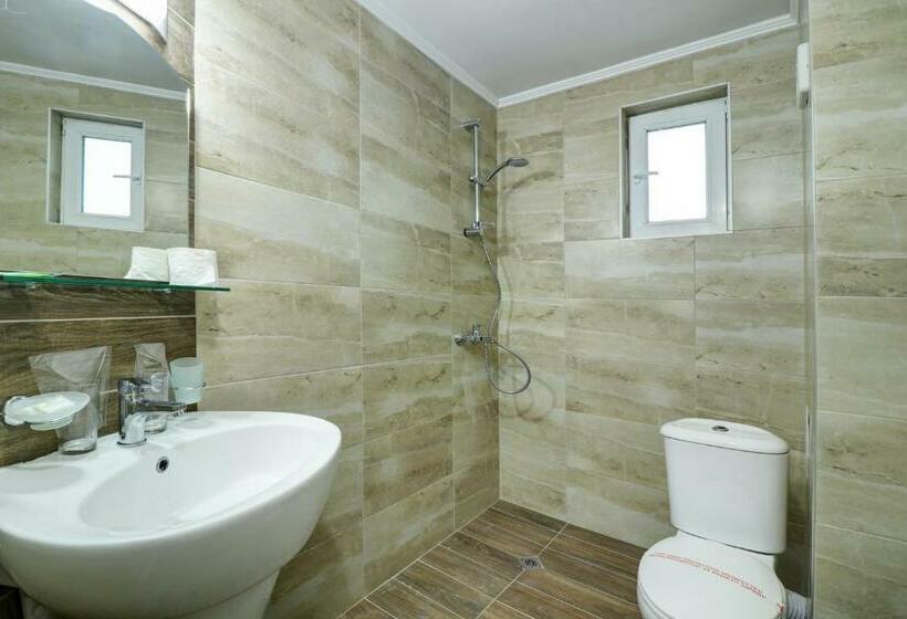 Quarto Estandar, Family Hotel Jupiter