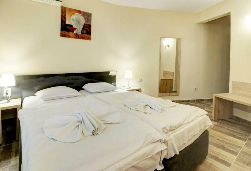Номер Стандарт, Family Hotel Jupiter