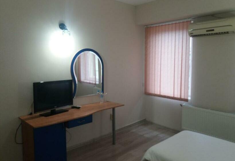 Номер Стандарт Индивидуальный, Family Hotel Gotse Delchev