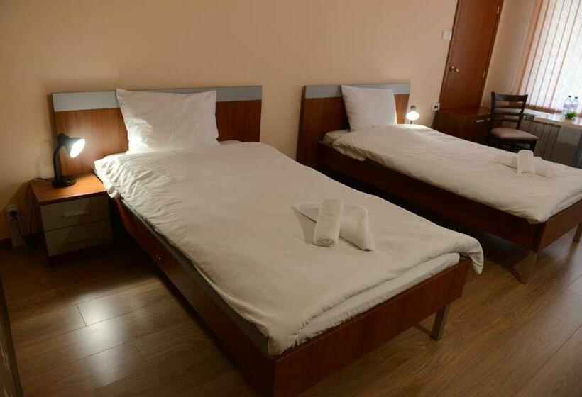 スタンダードルーム, Family Hotel Gotse Delchev