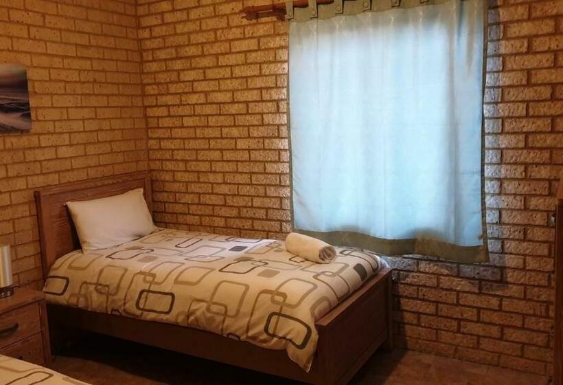 غرفة قياسية حمام مشترك, Baywatch Retreat Augusta