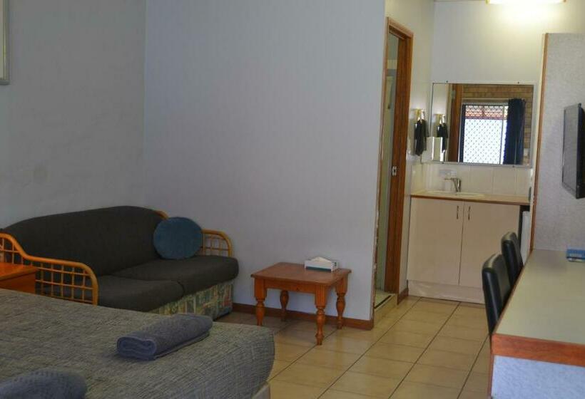 اتاق استاندارد, Matilda Motel