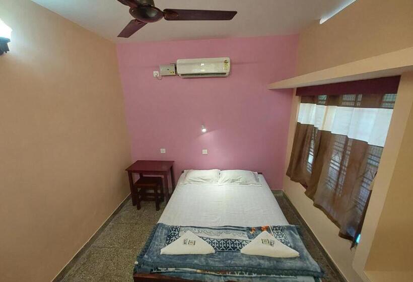غرفة ديلوكس, Pink Flower Tourist Home