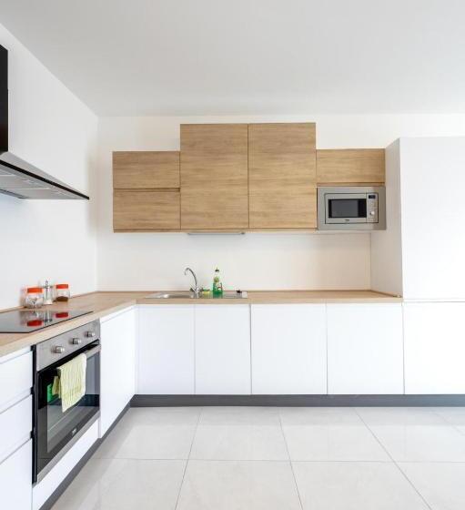1 Bedroom Penthouse Apartment, Msida Central Suites