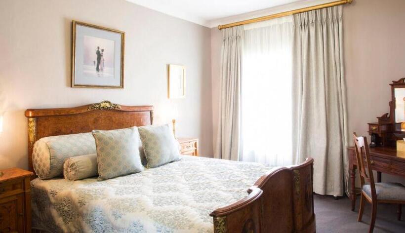 Номер Deluxe Кровать Кинг, Leeuwenhof Country Lodge & Garden Spa