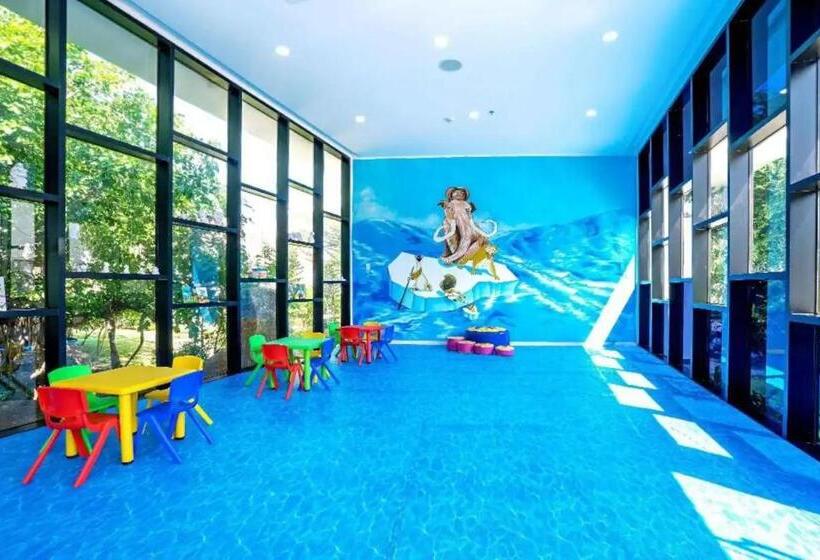 اتاق استاندارد با تراس, Luxury Villa 01   Relax   Fun   Near Vung Tau