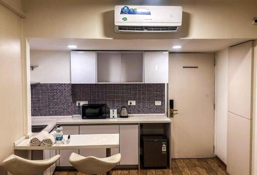 Апартаменты 1 Спальня, Ambition Studio Apartment At Rajhans Belliza