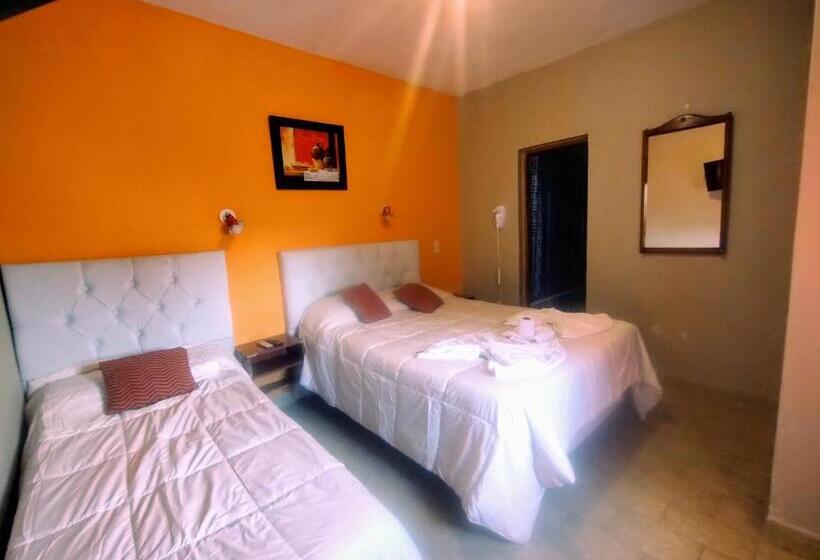اتاق استاندارد سه نفره, Los Olivos Termal Spa