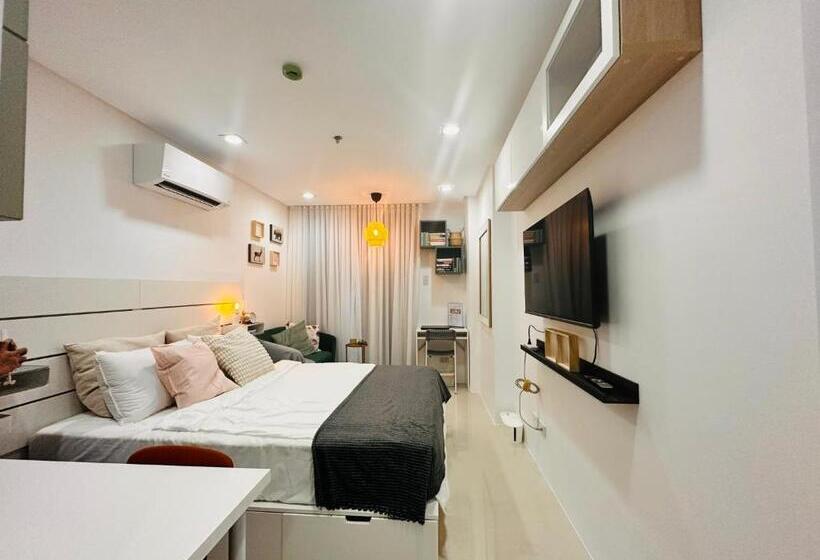 استودیو استاندارد با بالکن, Primo Condo Studio Type   One Pontefino Tower