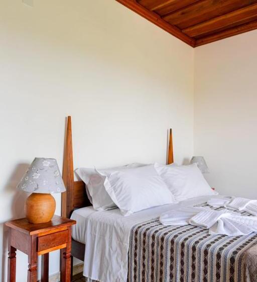 Quarto Estandar com Sacada, Pouso Du Ferreiro