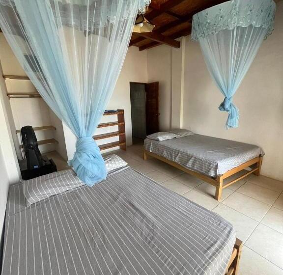 חדר סטנדרט עם מרפסת, Habitacion Frente Al Mar