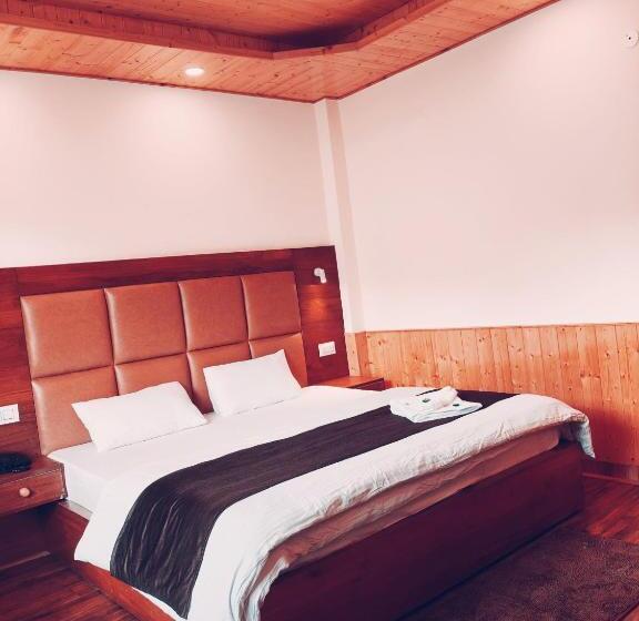 디럭스 룸, Seven Heaven Manali Scenic Mountain View Luxury Villa, Manali
