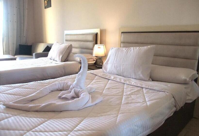 استودیو استاندارد با چشم‌انداز, Sky Relax Aldau Heights